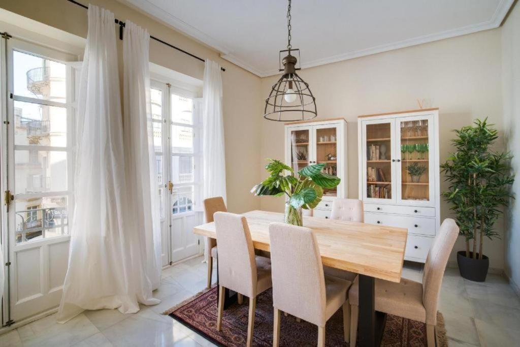 San Pablo Premium Suites Σεβίλλη Εξωτερικό φωτογραφία
